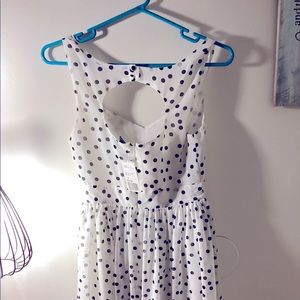 Black and White Drsss